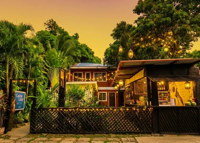 Casa Isabel Hostel *